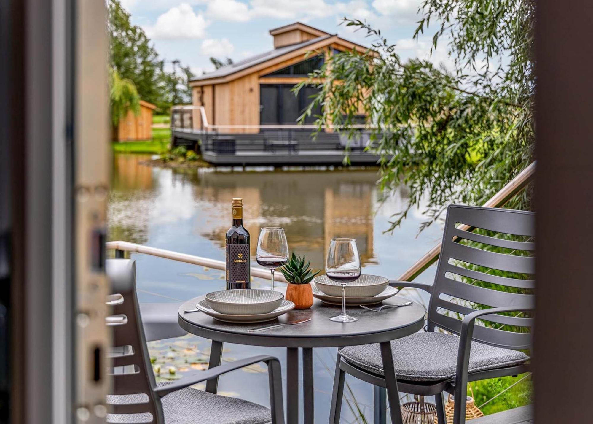 Woad Mill Lakeside Lodges 보스턴 외부 사진